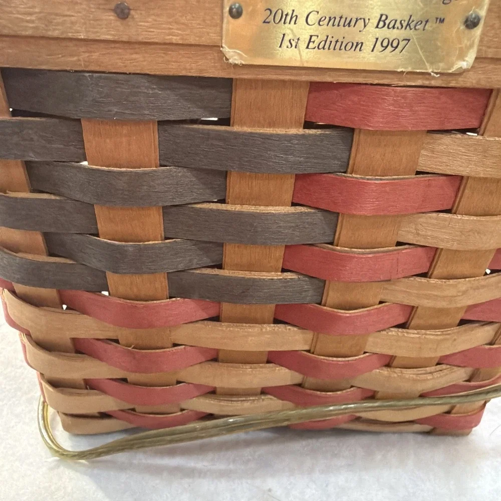 1997 VTG Longaberger Woven 20th‎ Century Large Basket With Light Kit Flag 24
